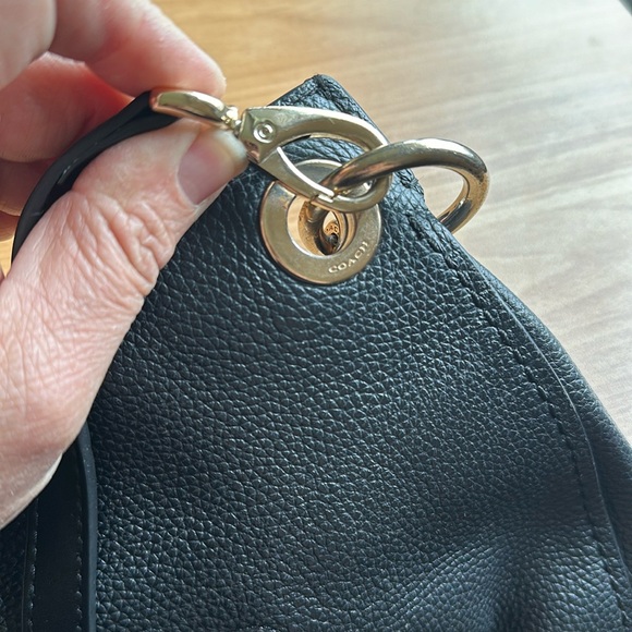Coach 24947 Clarkson pebbled leather shoulder bag - Picture 17 of 17